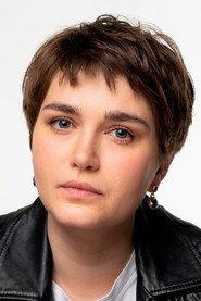 Olga Khokhlova as Полина in The Devil's Flower 2010