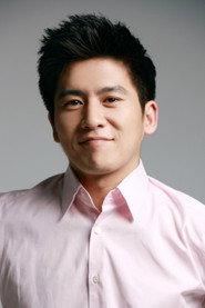 Hong Kyung-min as Himself in Emergency Act 19 2002