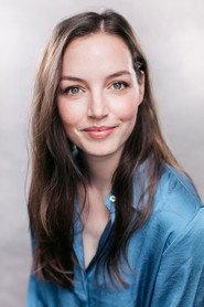 Lisa Morrell as Anna in Gabriel 2020