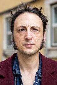 Samuel Úria as Próprio in Caos do Sodré 2022