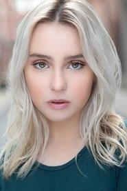 Annabelle Zasowski as Amber in 5 Doctors 2016
