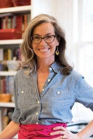 Zoë François as Self - Judge in Silos Baking Competition: Holiday Edition 2022