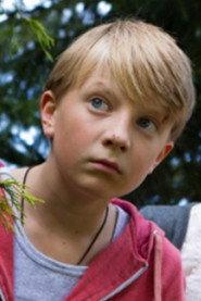 Anton Glas as Jeff Kutter in Knight's Treasure 2012