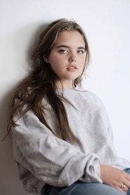 Alice Favreul as Alizée in Meurtres à Douai 2025
