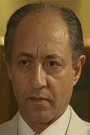 Abdelaziz Makhyoun as tharwat in Verdict at hearing's end 1985