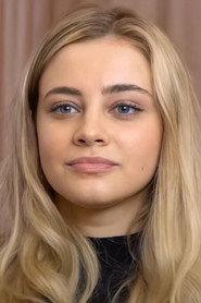 Josephine Langford as Katy Gibson in Gigi & Nate 2022