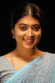 Madhuri Braganza as Paromita in Ente Mezhuthiri Athazhangal 2018