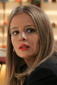 Dóra Kakasy as Klari in Well of Silence 2007
