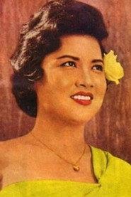 Ponglada Pimolwan as [Plak’s mother] in The Spell 1976