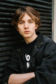 Julius Gause as Samuel in Sleepless in Portugal 2021