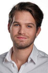 Áron Darvasi as Csabesz in The Buzz 2019