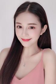 Tang Yangyang as Ke Xin in Rules of Love 2019