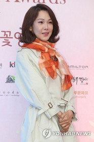 An A-zu as Tina in The Bacchus Lady 2016