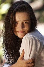 Maria Mariana as Cíntia in Amores 1998