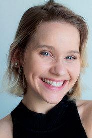 Elisa Telles as Fernanda / Carlos' Daughter in Souls Dancing in the Dark 2021