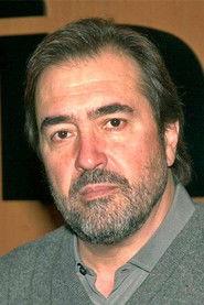 Patxi Andión as Sr. Haller in The Compass Rose 1983