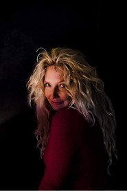Cindy Lou Howard as Annie in Boca Chica 2024