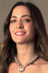Alexis de Anda as Pili in My Mother-in-law Hates Me 2022