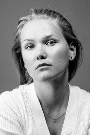 Miila Virtanen as Milli Pilli / yöllinen kulkija in Heavysaurs: The Movie 2015