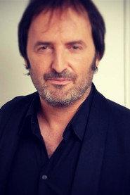 Franck Llopis as L'homme in Nos liens 2021