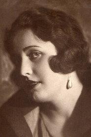 Antonina Yeremeyeva as Young lady 'heavenly creature' in The Overcoat 1926