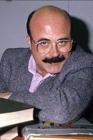 Constantino Romero as Doctor in Elefante 2011