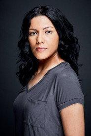 Tracey-Lee Oliver as Maria in Kaalgat Karel 2021