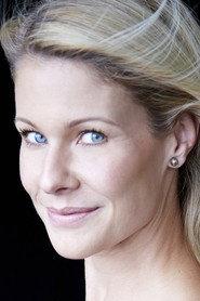 Karin Coulter McPherson as Maggie in Meet Me in New York 2022