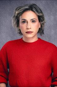 Lola Bosch as Fanny Gonzalez in Tropical Park 2025