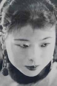 Wu Su-Xin as in Swordswoman Li Feifei 1925