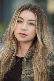 Shelby Duclos as Kelsey in First Date 2021