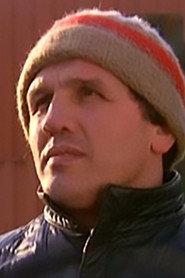 Piero Del Papa as Haircutter in They Called Him Bulldozer 1978
