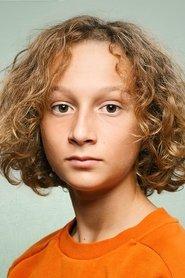 Gavril Dartevelle as Toto in Les Blagues de Toto 2020