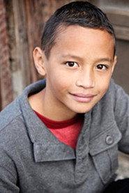 Braxton Hew-Len as Carlyle in K-9 Adventures: Legend of the Lost Gold 2014