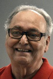 Soumitra Chatterjee as Narsingh in The Expedition 1962