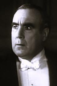Sydney Jarvis as The Director in Movie Crazy 1932
