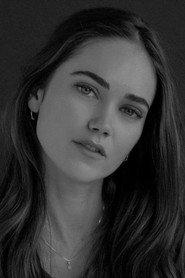 Maeve Whalen as Molly in The Shopping List 2017