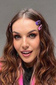 Inés Hernand as in Who laughs now? 2021