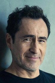 Demián Bichir as Fernando Pellicer in 7:19 2016