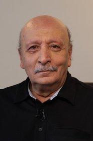 Asghar Semsarzade as Hormoz in Hassan Dynamite 1972