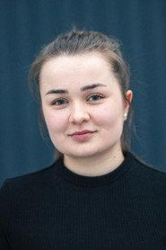 Lara Sophie Rottmann as Leonie Schuster in Weniger ist mehr 2013