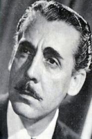 Julián Soler as Rodolfo / Rudolph in The Dressel Family 1935