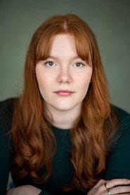 Sophie Jane Oliver as Bess in Shortcut 2020