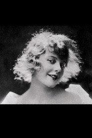 Simone Sandre as in Enfants de Paris 1924