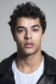 Matheus Abreu as William in The Way He Looks 2014