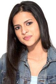 Paloma Rao as Priya in Unnale Unnale 2007