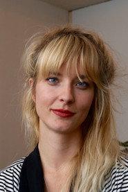 Brit Van Hoof as Cindy Simons in The Treatment 2014