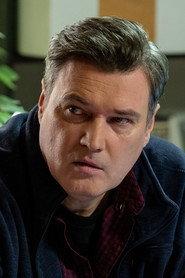 Artur Łodyga as commissioner Maksymilian in The Corrupt 2008