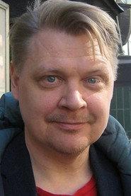 Jarkko Pajunen as Harri in One Foot Under 2009
