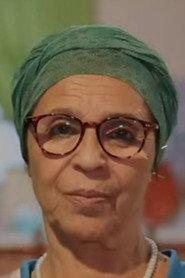 Fatima Naji as Grandmother in Contra 2020